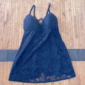 Auden intimates cami night gown with padded bust size large. Lace